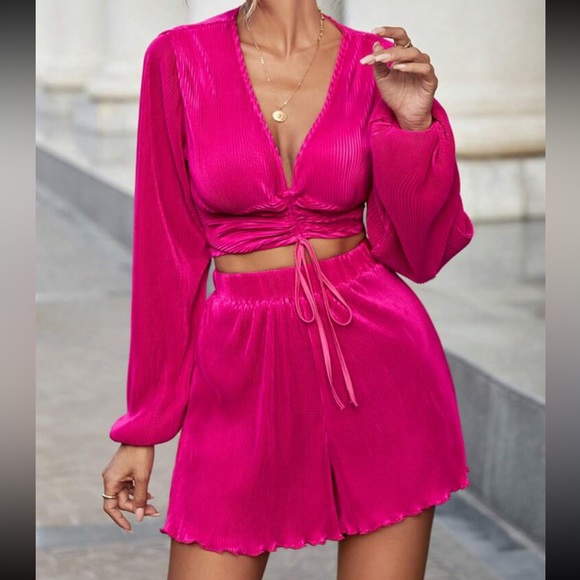 Drop Crop Blouse & High Waist Short Set